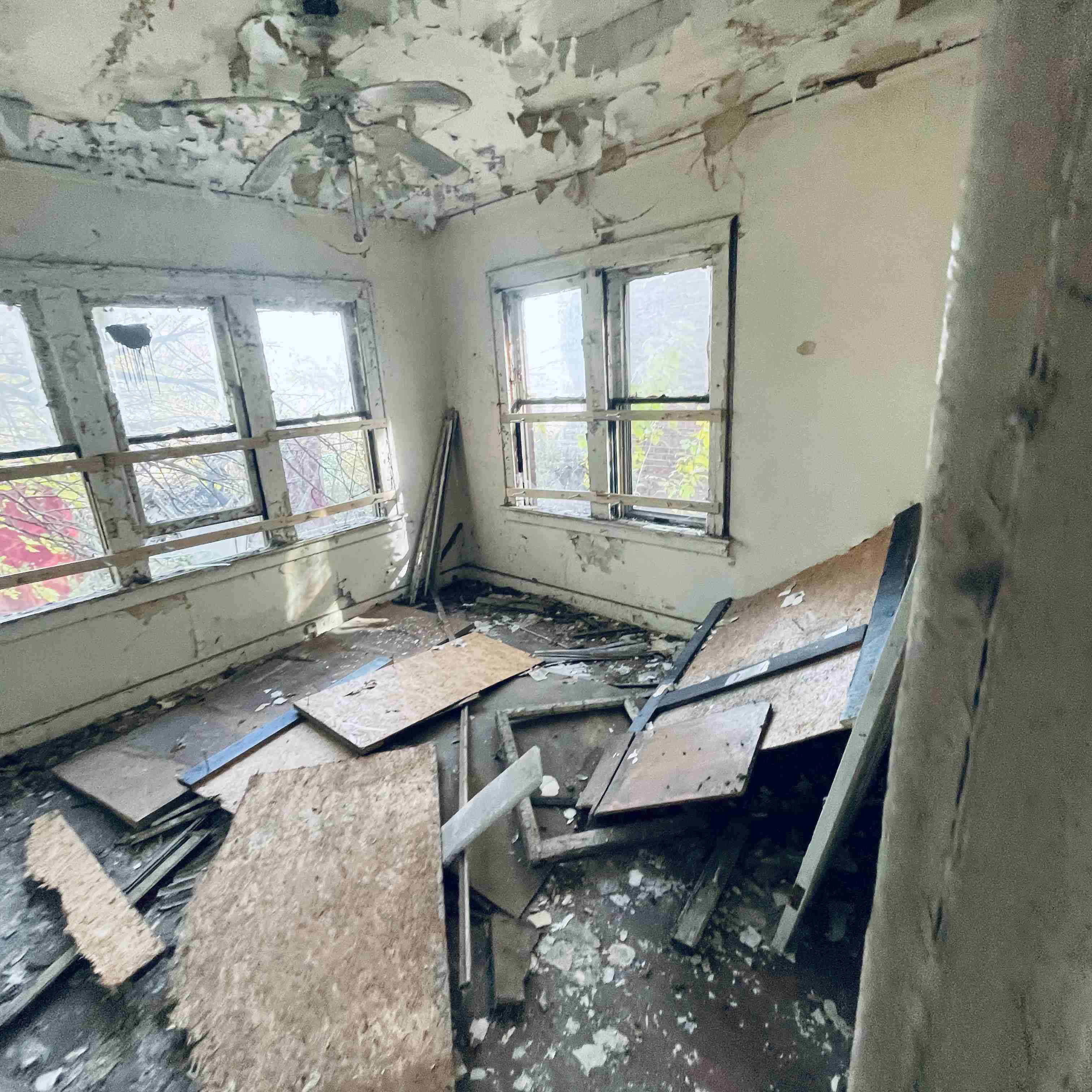 2638 Glendale (81).jpg